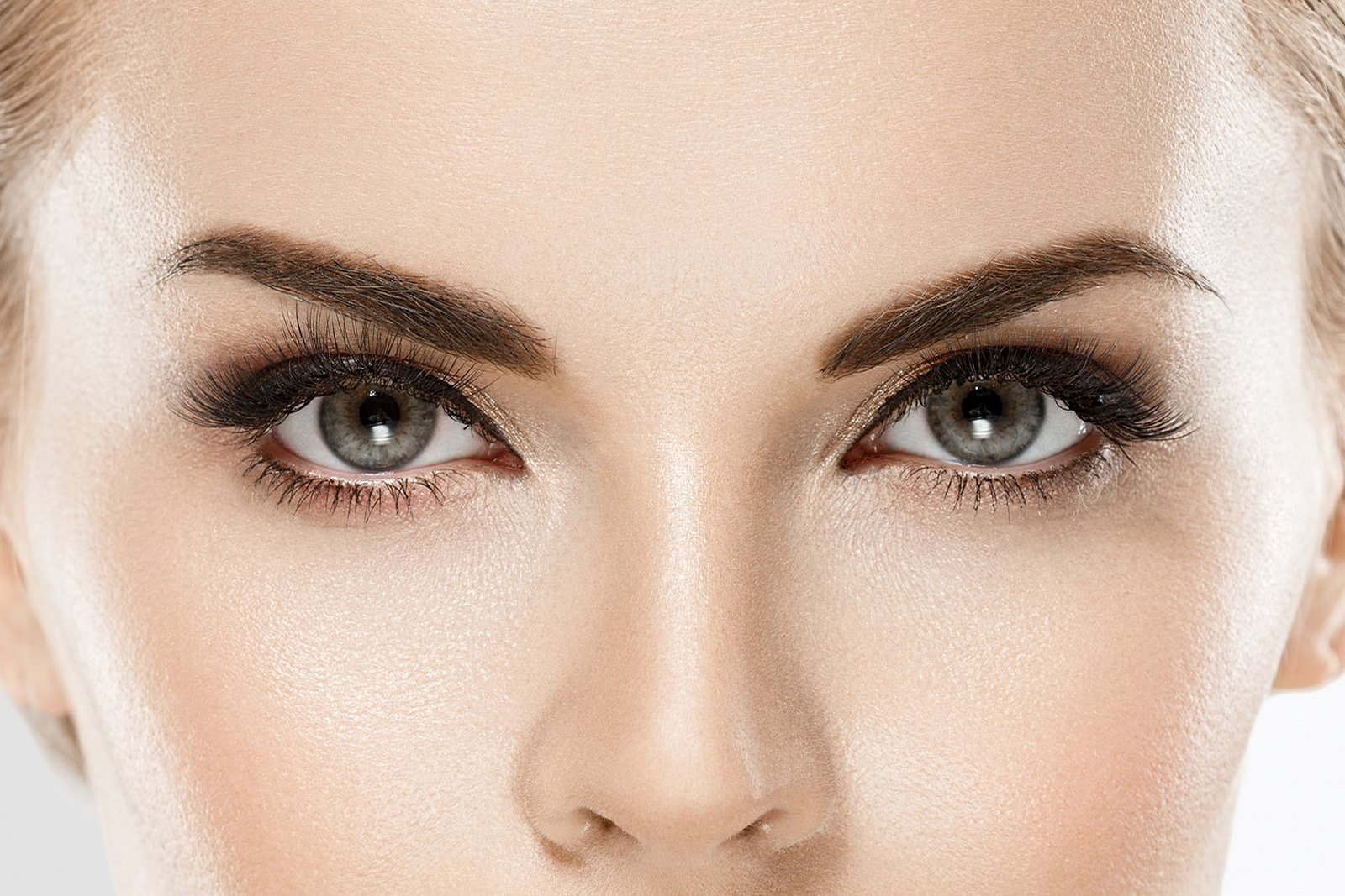 Eyebrow Restoration in Toronto