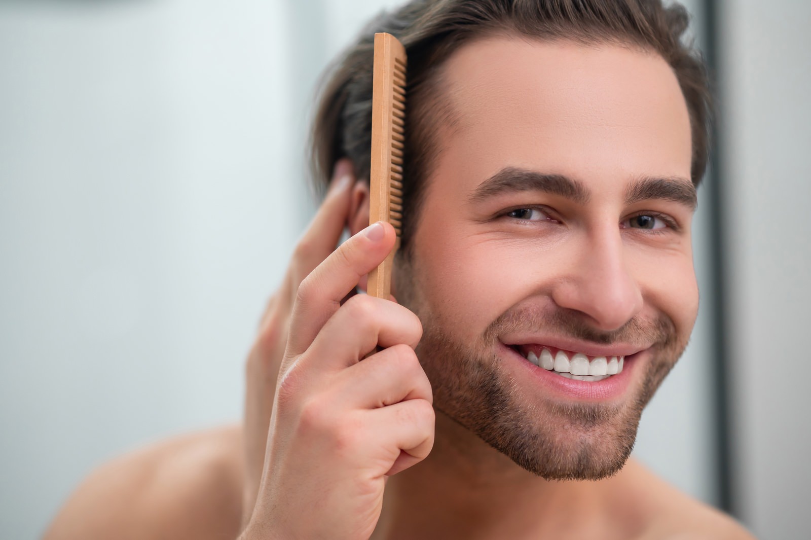 Hair transplant techniques: FUE vs. FUT – What’s the difference?